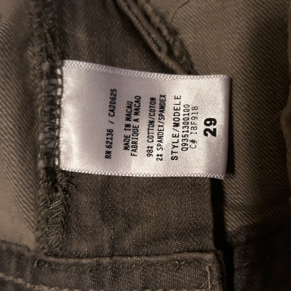 GUESS Grey Denium mini skirt - Picture 3 of 8